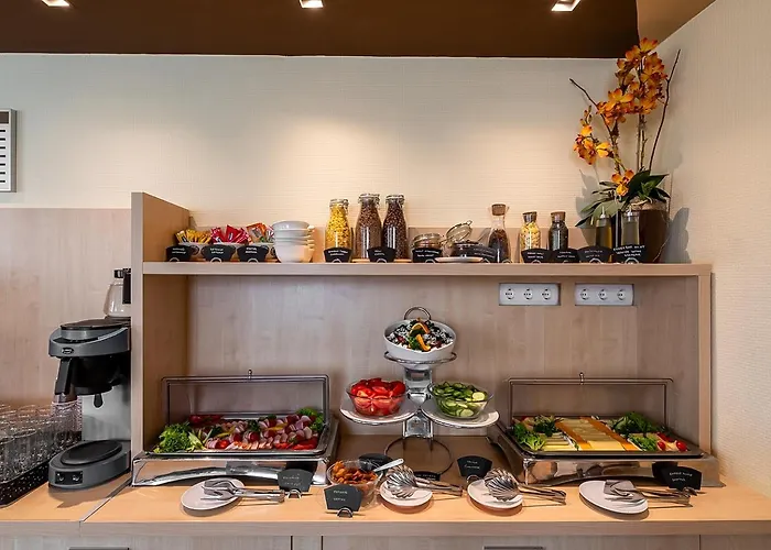 Promenade Hotel By Mellow Mood Hotels 3*