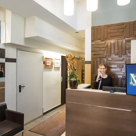 Hotell Promenade Hotel By Mellow Mood Hotels 3*