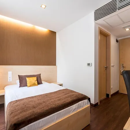 Hotel Promenade By Mellow Mood 3*